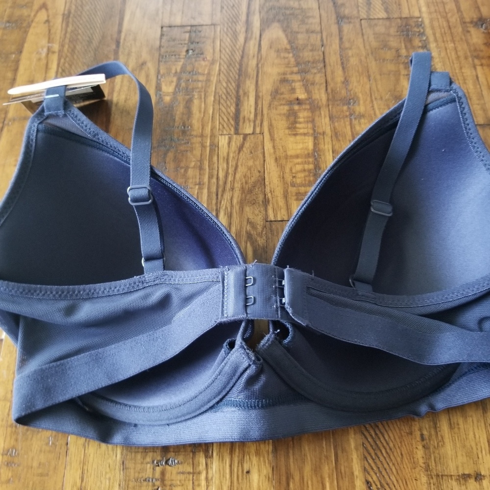 Bra - Picture 2 of 3